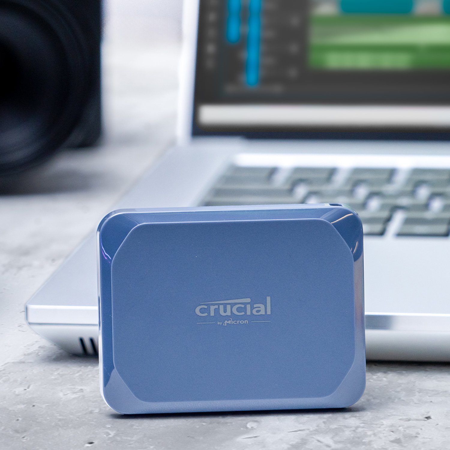 2TB Crucial X10 Type-C Portable SSD - Image 2