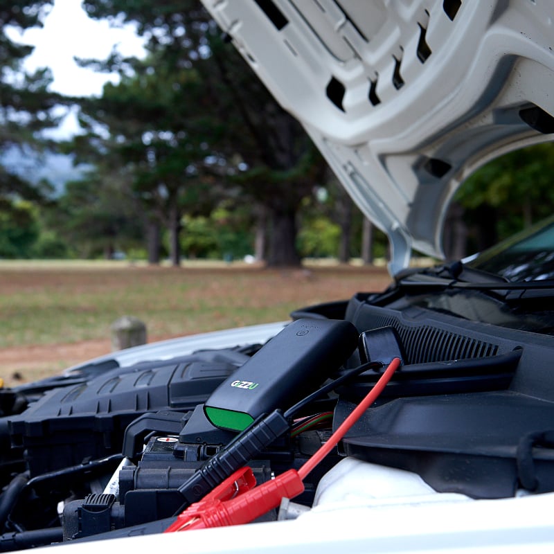 GIZZU 1000A Jump Starter 10400mAh - Black - Image 7